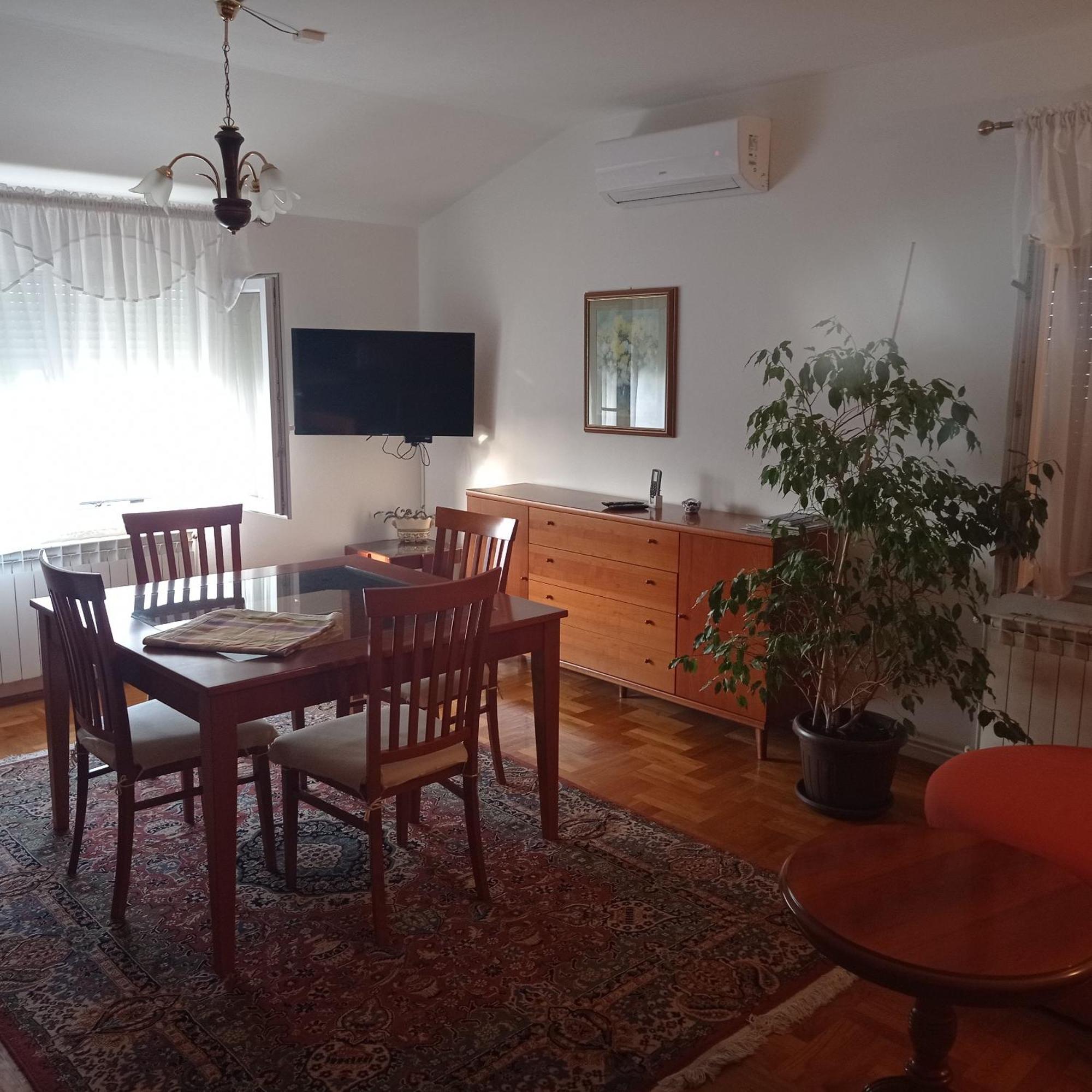 Apartments Anica Pula Exterior photo